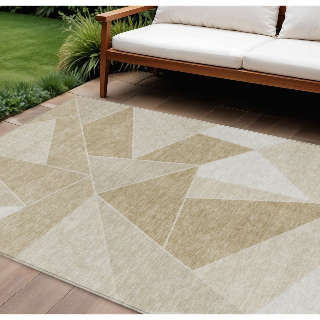 HomeRoots Geometric Transitional Rectangle Outdoor Rug