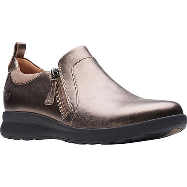 clarks un adorn zip women's slip on