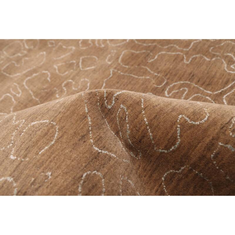 ECARPETGALLERY Hand Loomed Loreto Brown Viscose, Wool Rug - 5'5 x 7'7