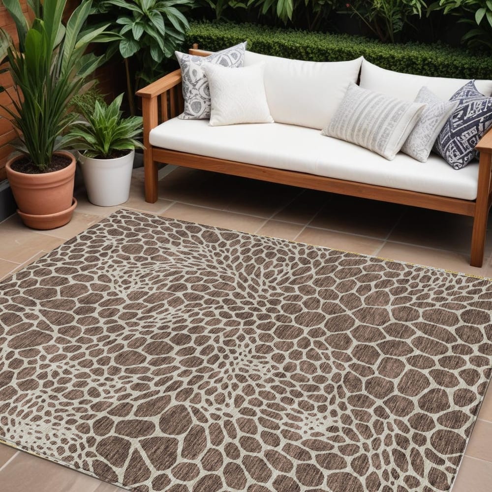 HomeRoots Geometric Transitional Rectangle Outdoor Rug