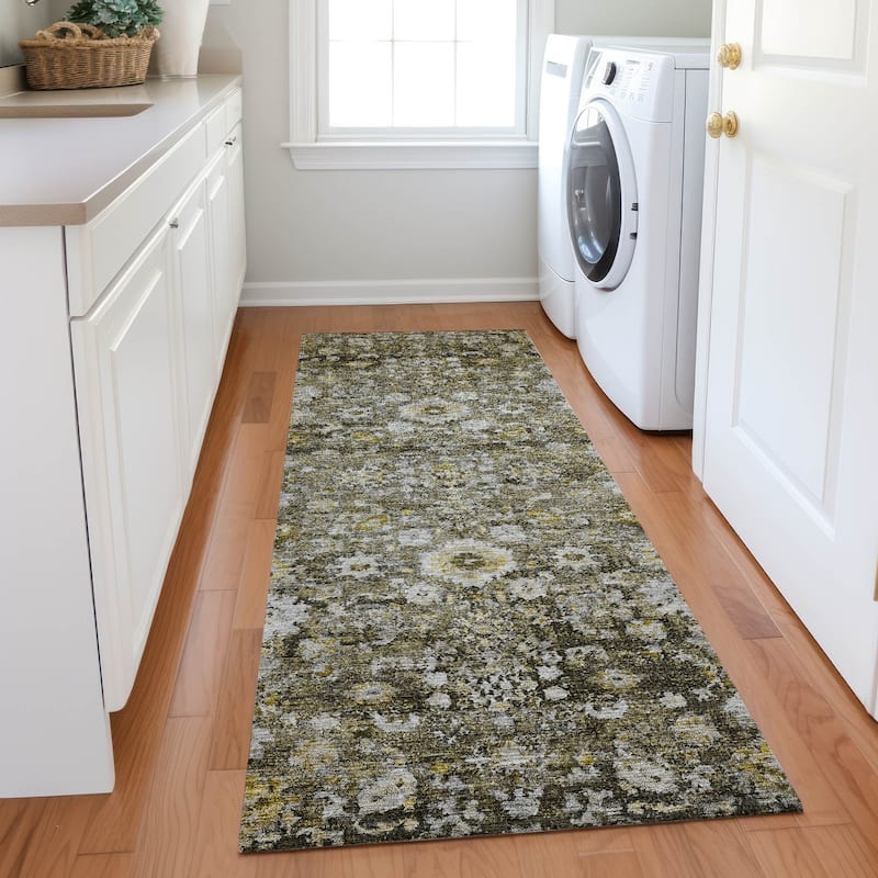 Machine Washable Indoor/ Outdoor Chantille Traditional Vintage Floral Rug - Mocha - 2'3" x 7'6"