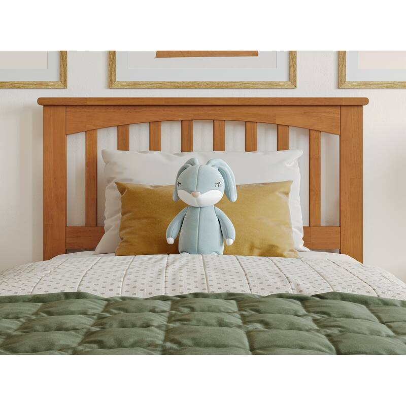 AFI, Mission Foundation Bed with Attachable USB Charger
