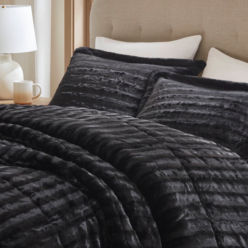 Madison Park York Faux Fur Comforter Mini Set