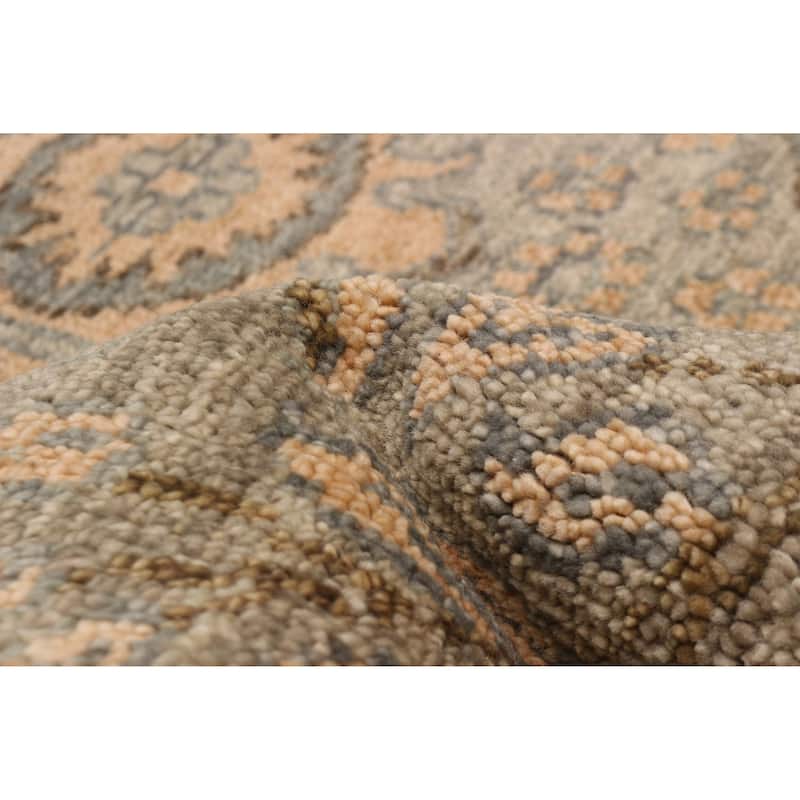 ECARPETGALLERY Hand-knotted Jules Serapi Grey Wool Rug - 8'11 x 11'10