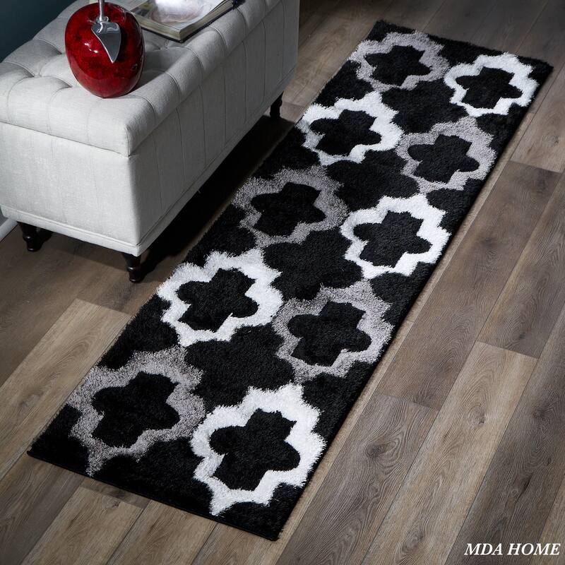 Santorini Collection Geometric Area Rug