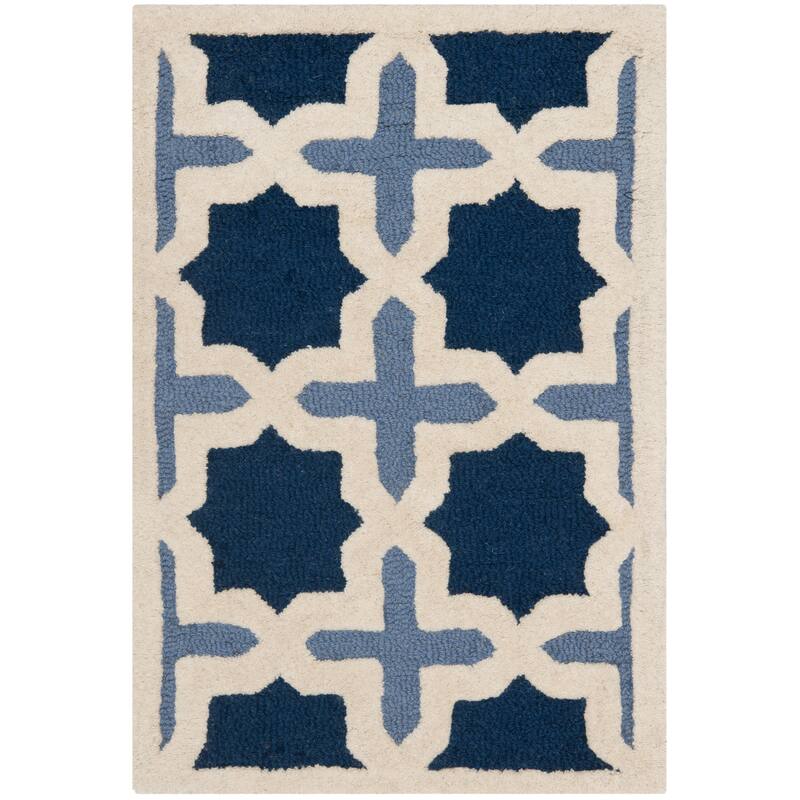 SAFAVIEH Handmade Cambridge Adelgund Modern Moroccan Wool Rug - 2'6" x 4' - Blue/Ivory
