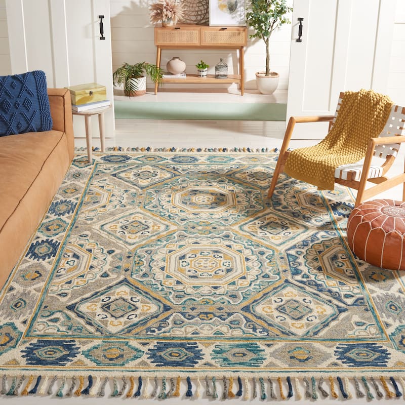 SAFAVIEH Handmade Aspen Elgard & Eclectic Tribal Wool Rug