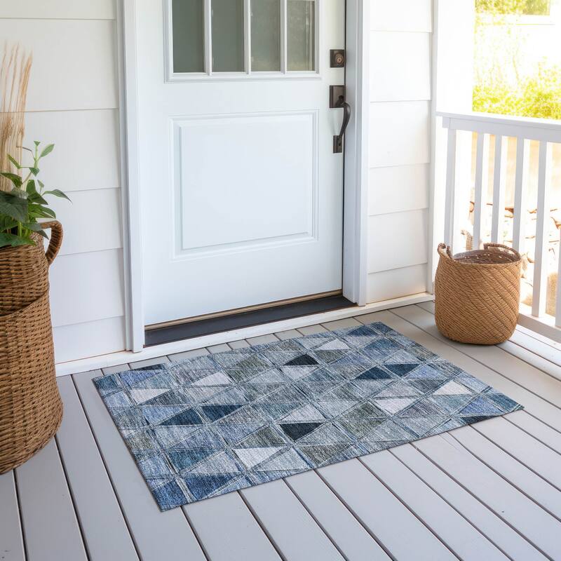 Machine Washable Indoor/ Outdoor Chantille Modern Diamonds Rug
