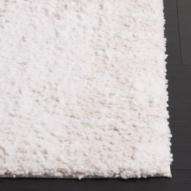 SAFAVIEH Rumi Shag Rennie Shag Rug