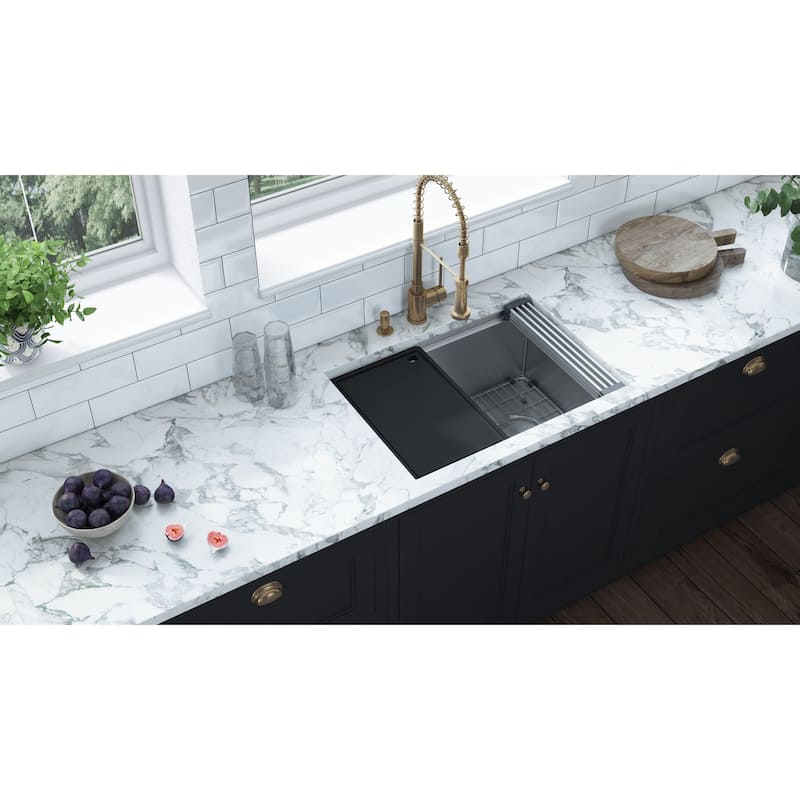 Ruvati 33-inch Workstation Slope Bottom Offset Drain Undermount 16 Gauge Kitchen Sink - RVH8597 - 33 x 19