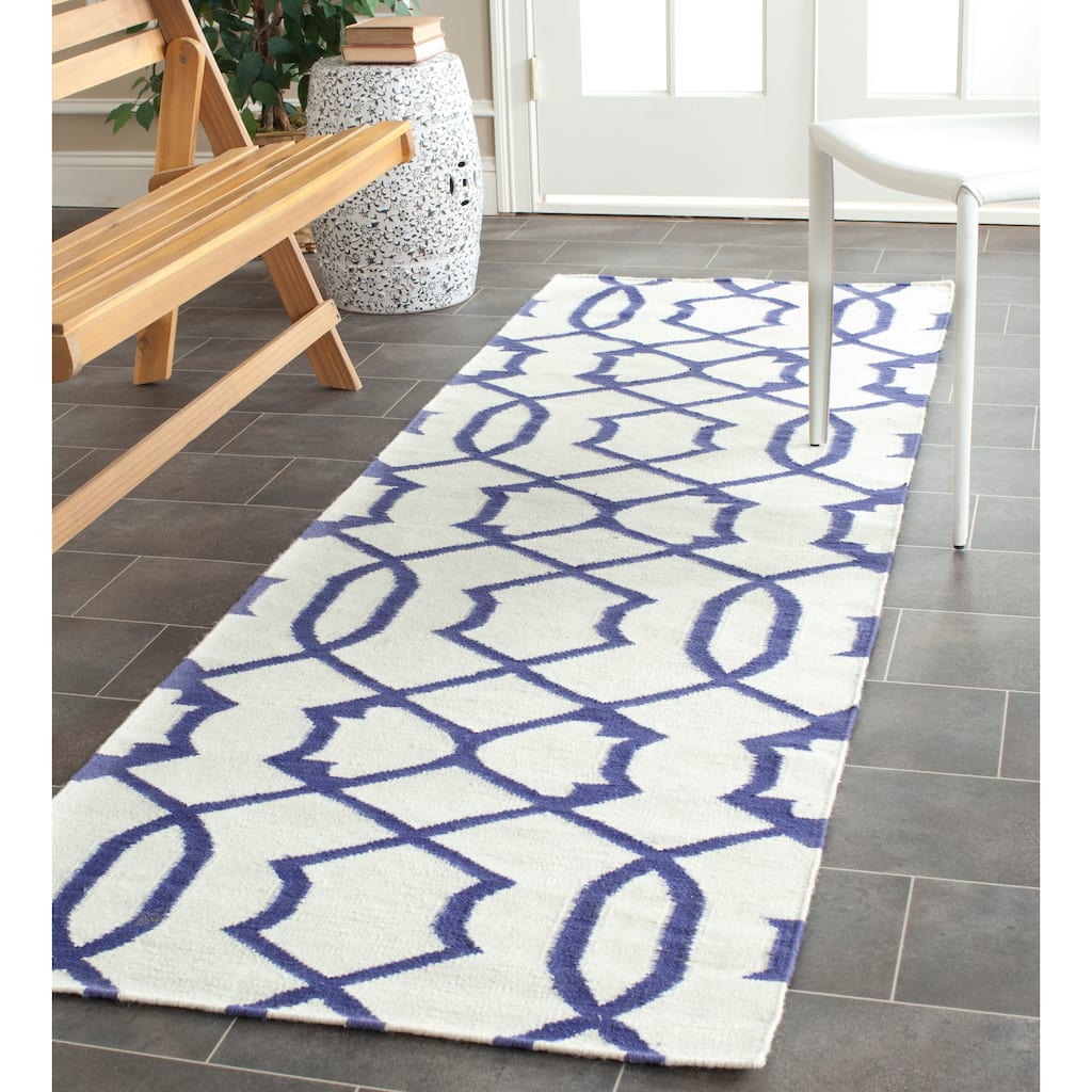 SAFAVIEH Handmade Flatweave Dhurries Safije Modern Moroccan Wool Rug