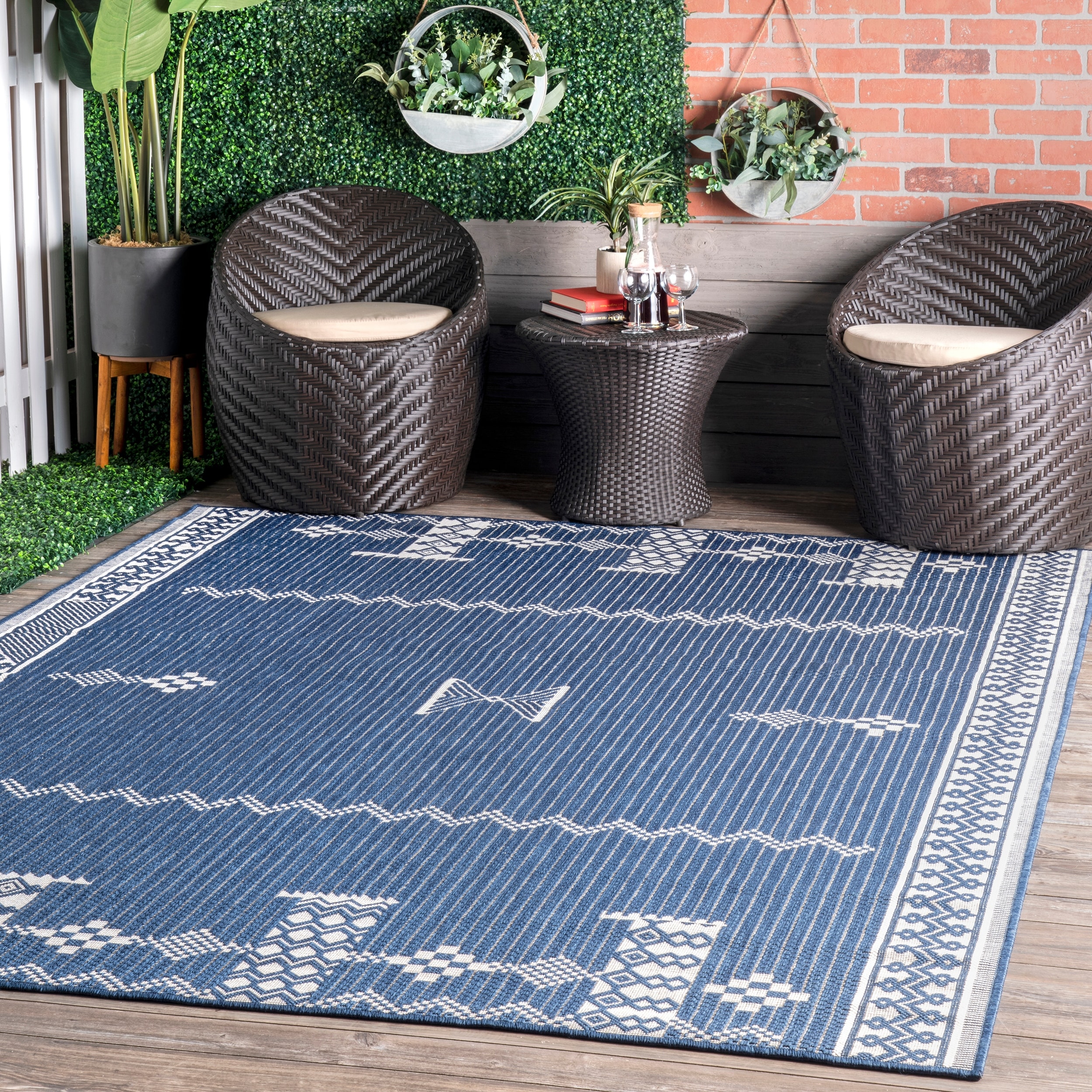 nuLOOM Lowen Tribal Indoor/Outdoor Area Rug