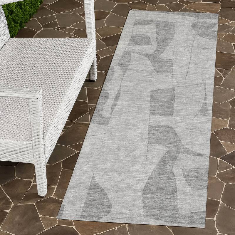 Machine Washable Indoor/ Outdoor Modern Creede Chantille Rug - Gray - 2'3" x 7'6"