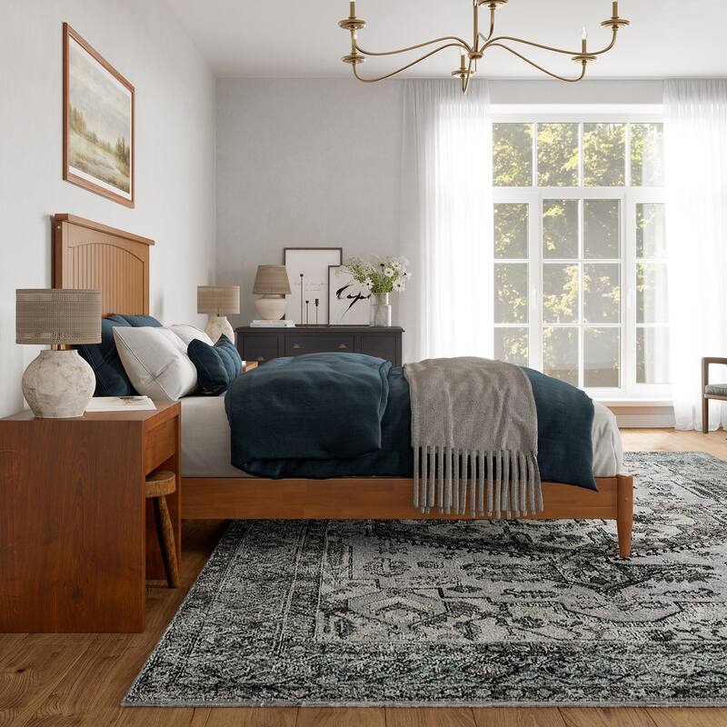 Queen Size Wood Platform Bed - Low Profile Modern Bed Frame with USB Ports & Headboard