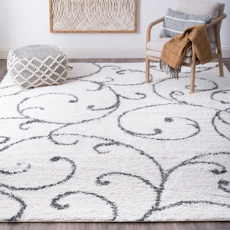 Sohni Shag Farmhouse Floral Indoor Area Rug - 7'10'' x 10'2'' - White/Dark Gray