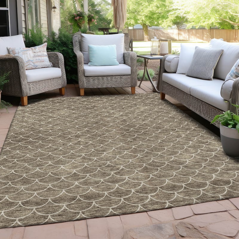 Machine Washable Indoor/ Outdoor Chantille Modern Geo Rug - Brown - 8' x 10'