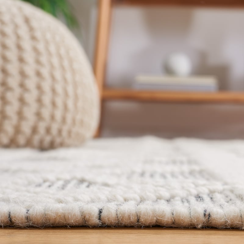 SAFAVIEH Handmade Natura Stiina Transitional Wool Rug