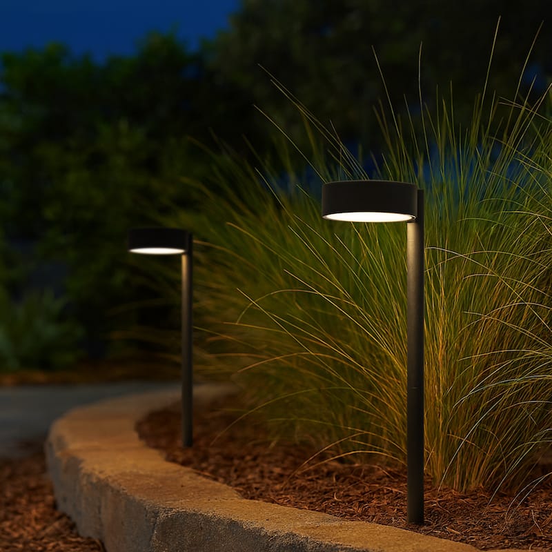 Low Voltage LED Landscape Path Light, 12V Outdoor Metal Pathway Light, Warm White Walkway & Garden Lighting (6 Pack) - W5''