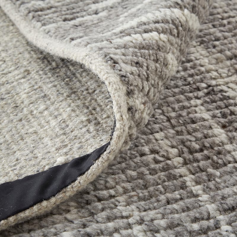Rheed Minimalist Eyelash Wool Rug, Silver Gray/Ivory, Accent Rug