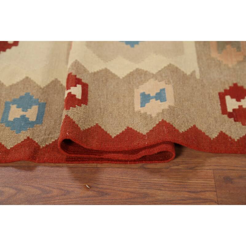 Hand-Woven Geometric Kilim Persian Accent Rug Handmade Wool Carpet - 3'2"x 4'11"