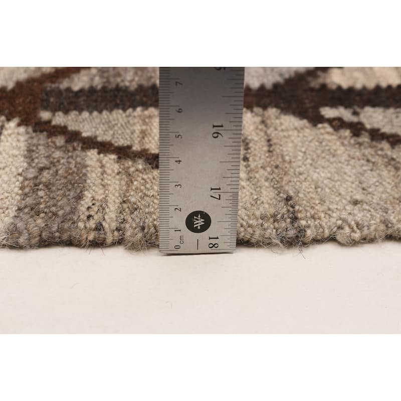 Sivas Taupe Kilim 5'10" x 8'1" - 5'10 x 8'1