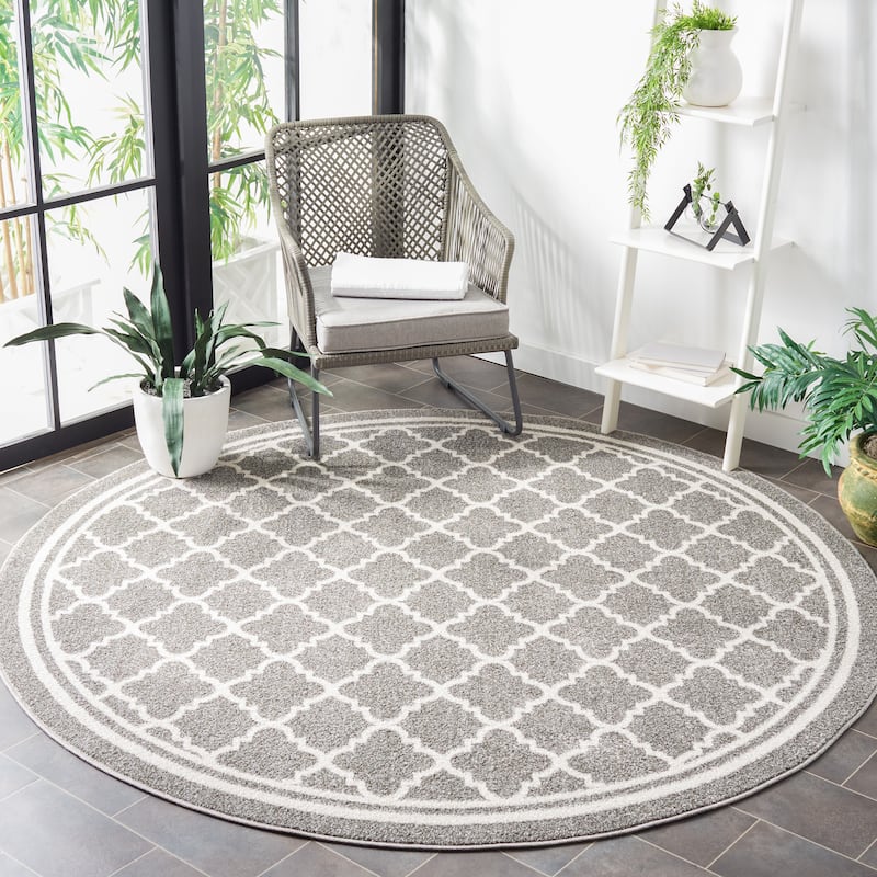 SAFAVIEH Amherst Namira Trellis Rug - 7' Round - Dark Grey/Beige