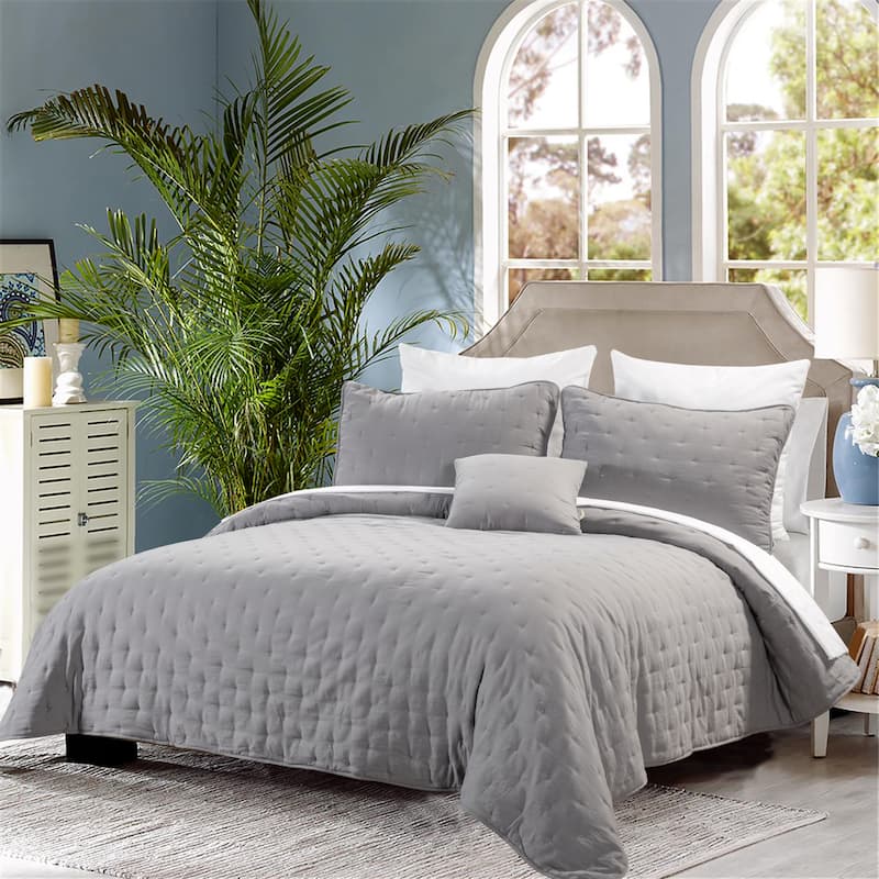 Emilie 4 Piece Crescent Stitch Quilt Set by HULALA HOME