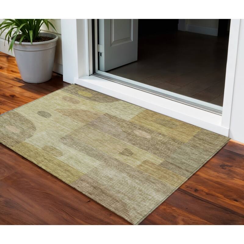 HomeRoots Geometric Transitional Rectangle Outdoor Rug - 3' x 5'