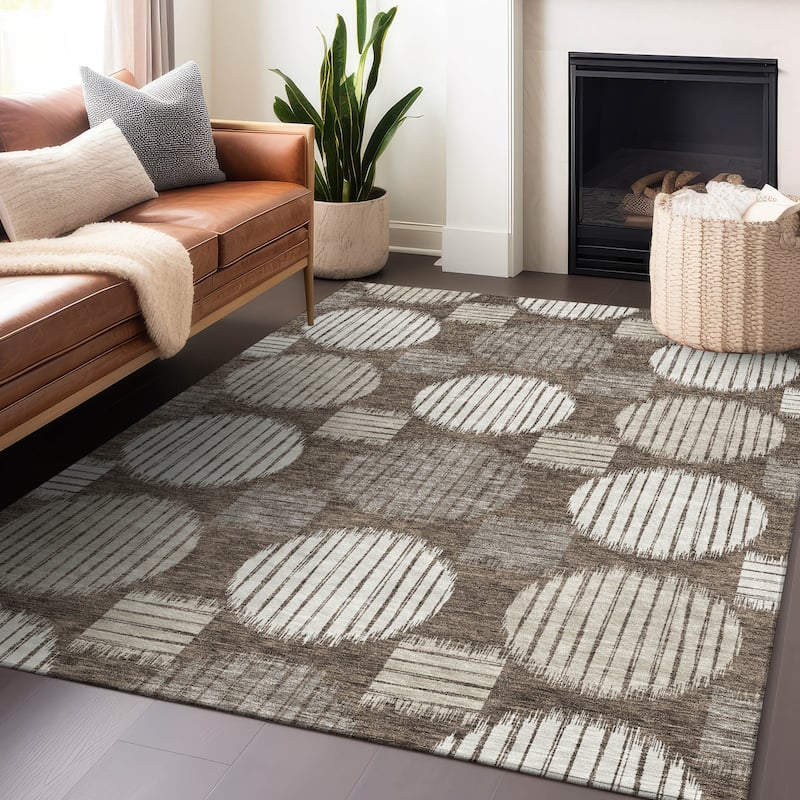 Machine Washable Indoor/ Outdoor Chantille Contemporary Dotty Rug