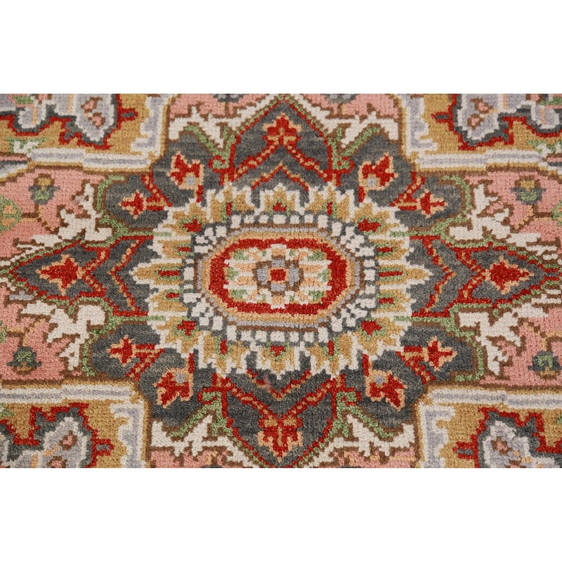 Hand Knotted Oriental 100% Wool Carpet Traditional Medallion Beige & Ivories Heriz (serapi) Area Rug - 9' 11'' X 8' 0''