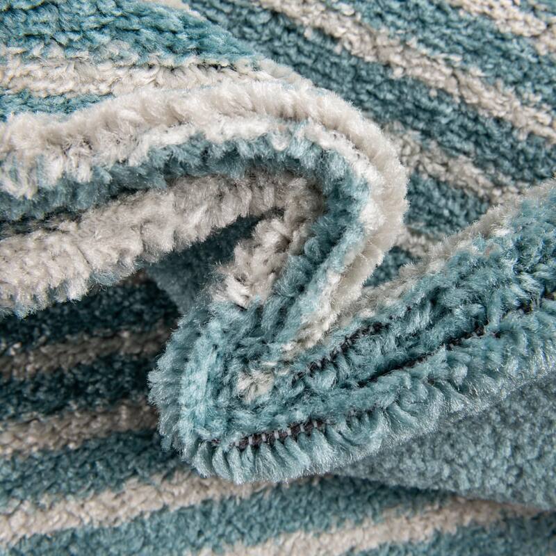 Contemporary Boathouse Collection Area Rug