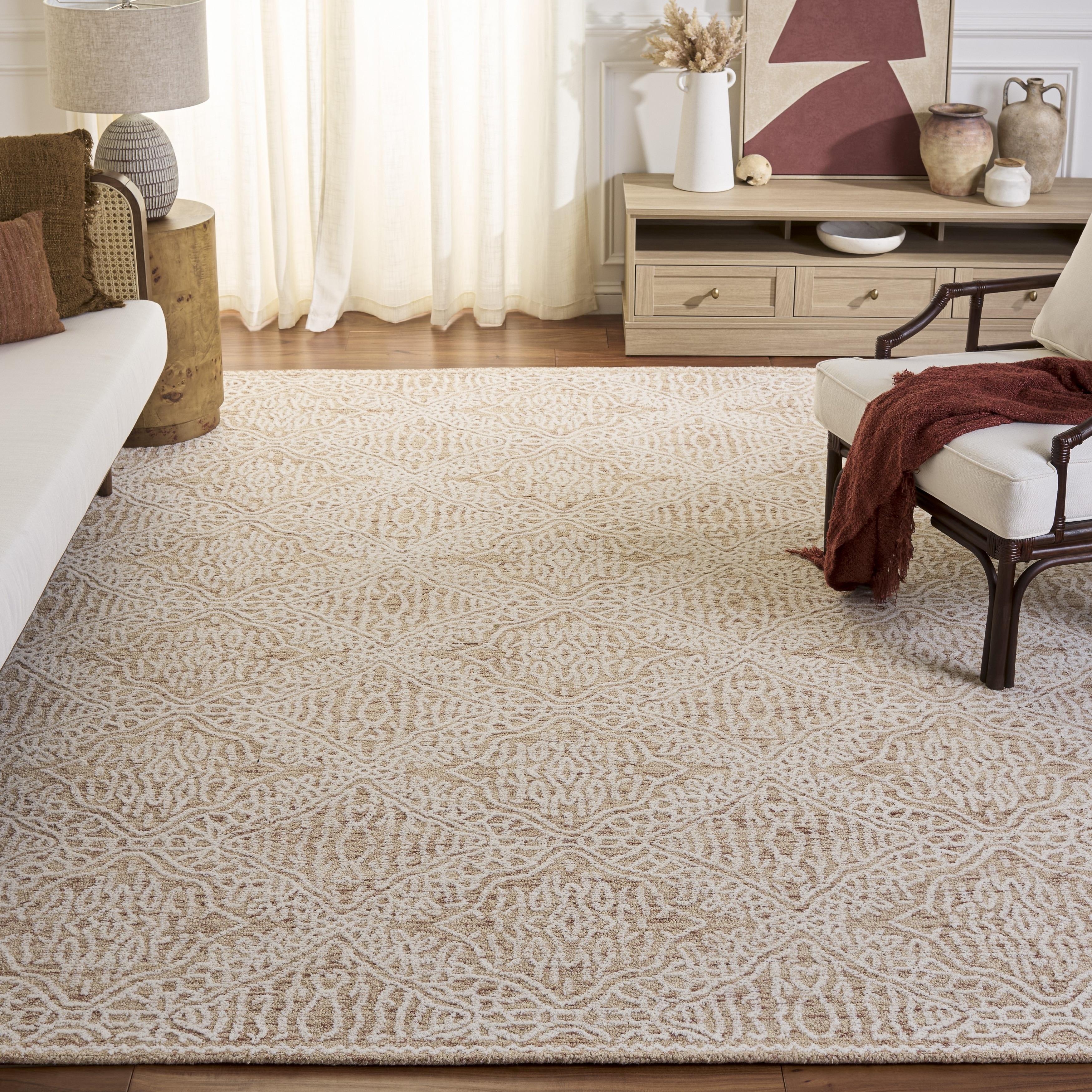 SAFAVIEH Handmade Capri Charyl Modern Wool Rug