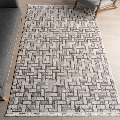 Nuloom Alora Geometric Tassels Area Rug