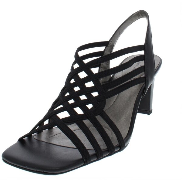 bandolino strappy sandals