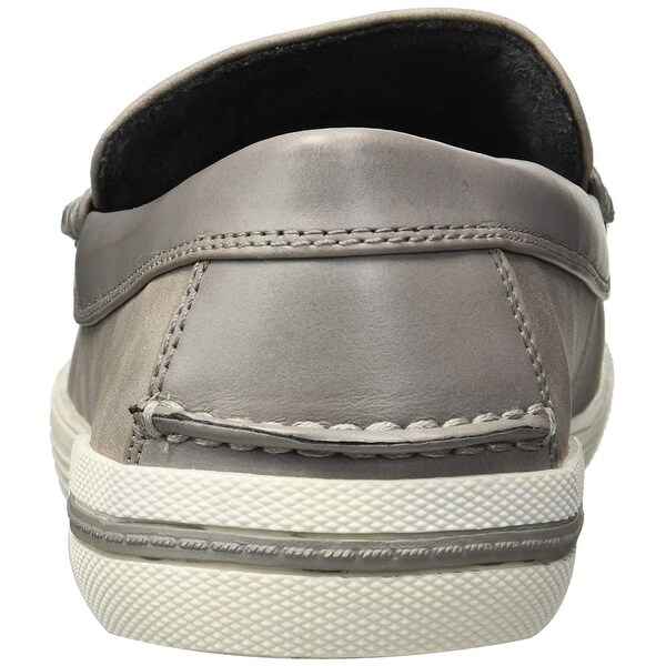 unlisted boat shoes