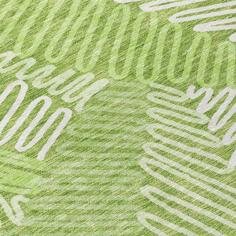 Machine Washable Indoor/ Outdoor Chantille Contemporary Squiggles Rug