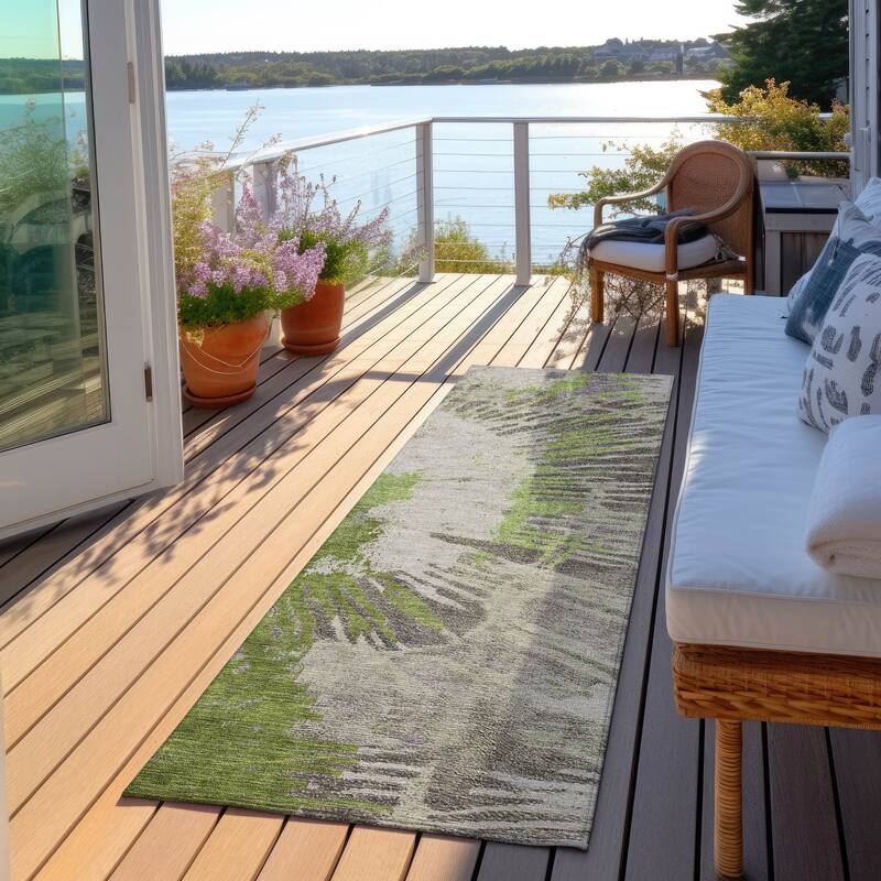 Machine Washable Indoor/ Outdoor Chantille Modern Burst Rug