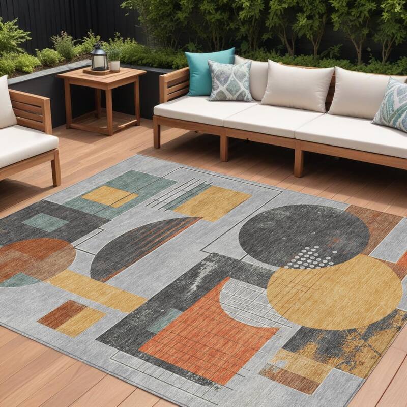 HomeRoots Geometric Modern Rectangle Outdoor Rug - 10' X 14'