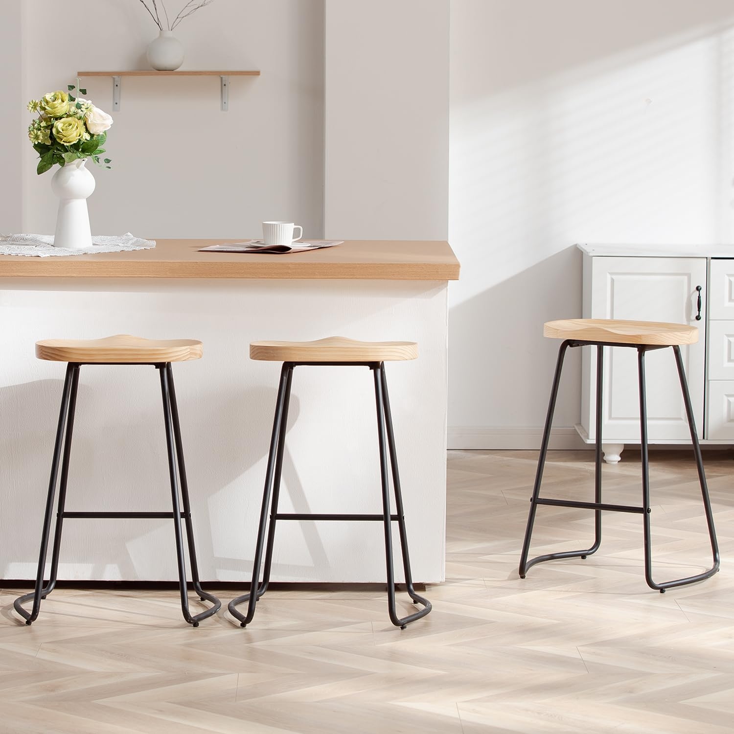 Maloux black bar stool hotsell