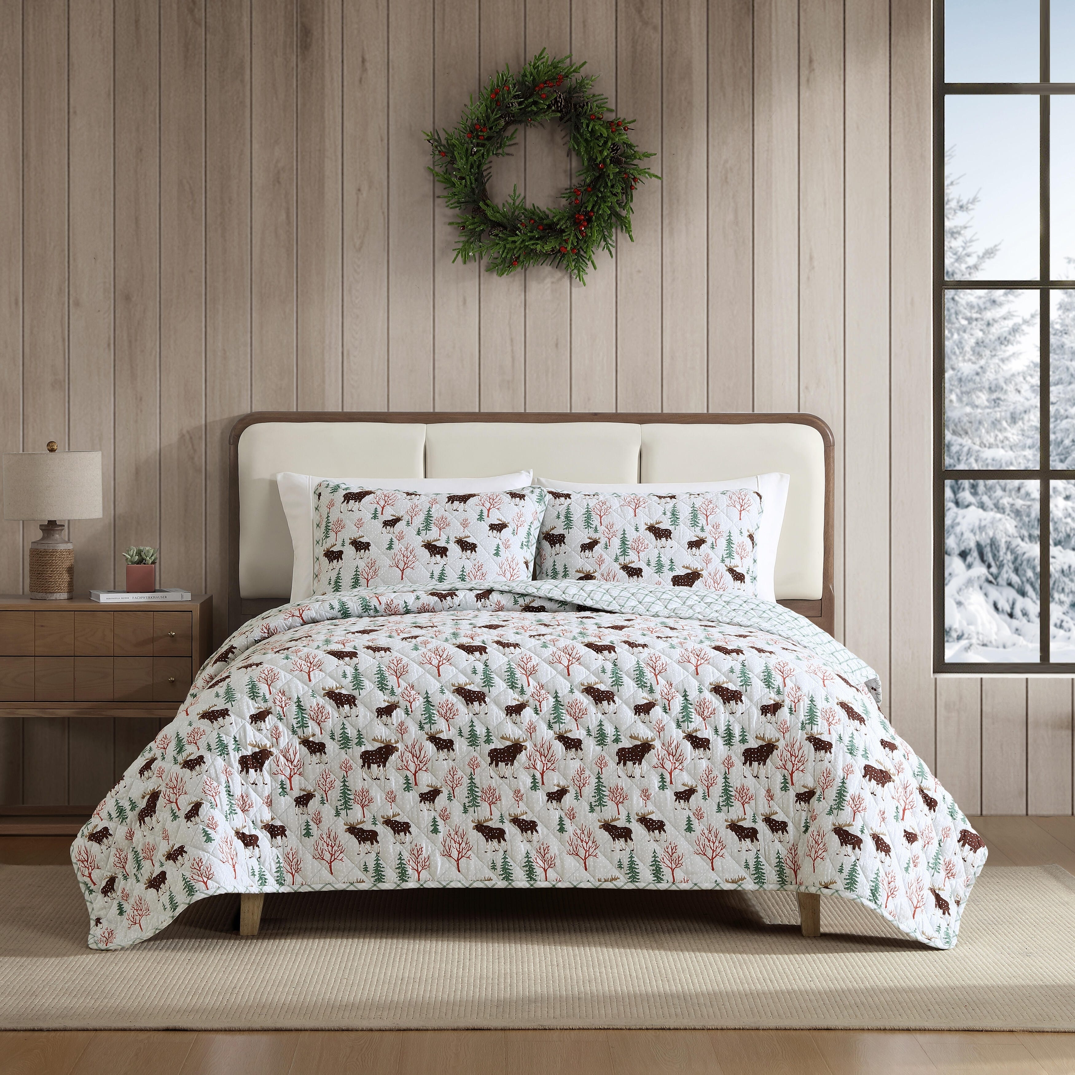 Eddie Bauer Mountain Moose Flannel Grey Reversible Quilt Set