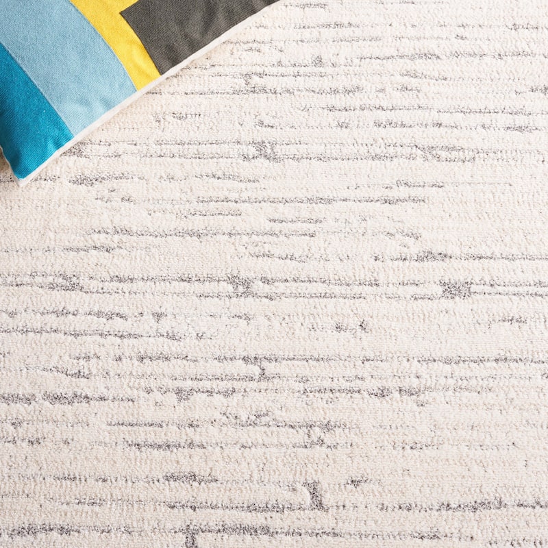 SAFAVIEH Neptune Filomena Contemporary Rug