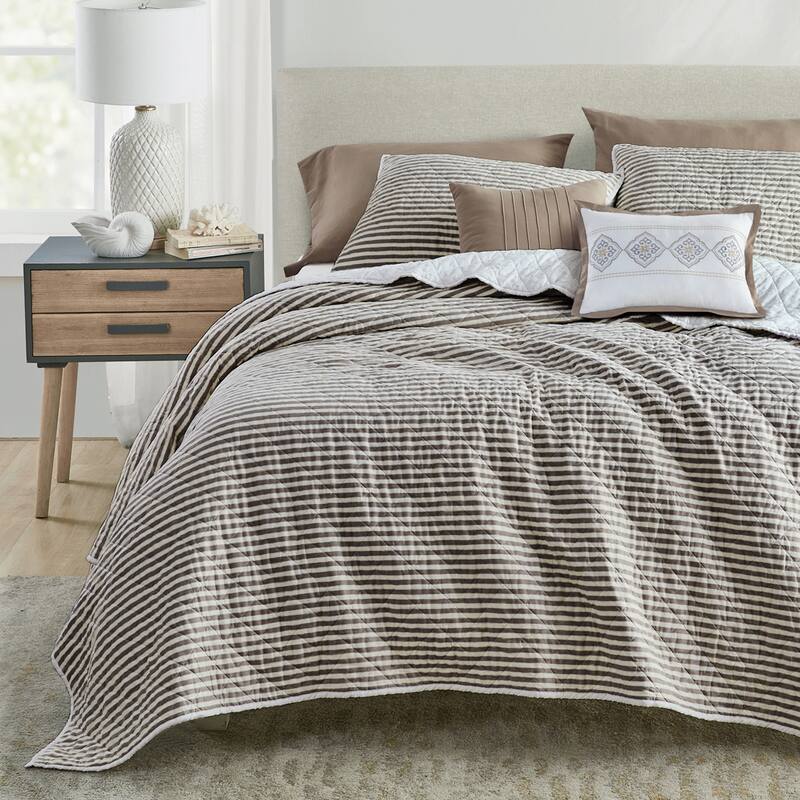 Wonderful 5 Piece Striped Coverlet Set