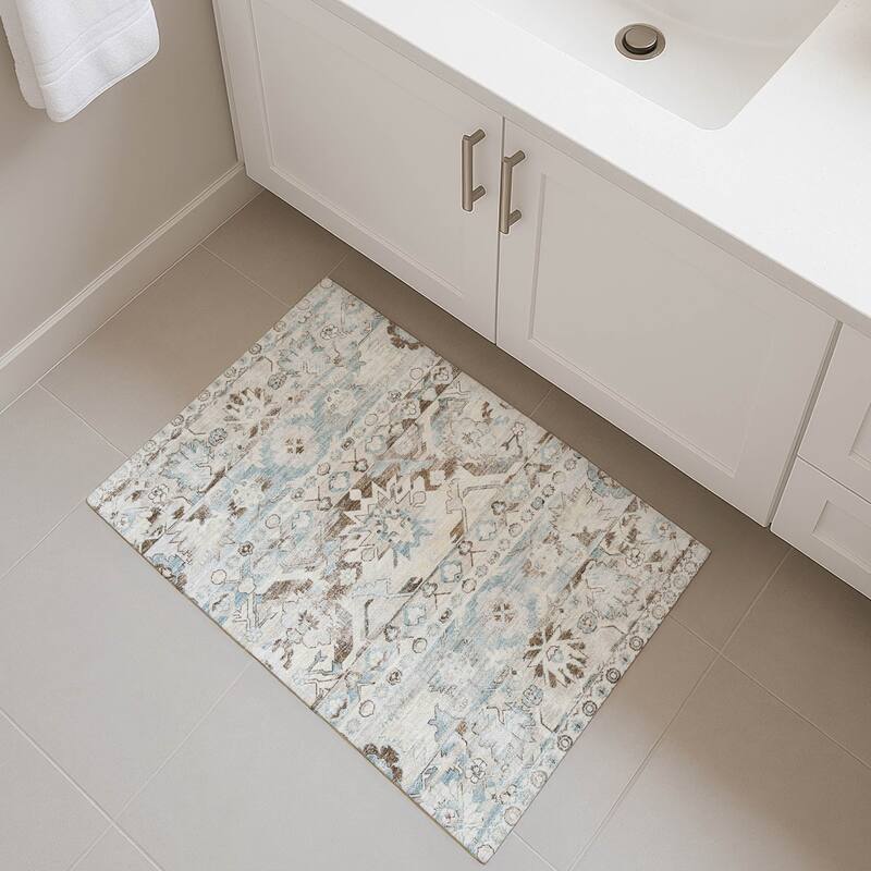 Machine Washable Indoor/ Outdoor Traditional Hudson Chantille Rug