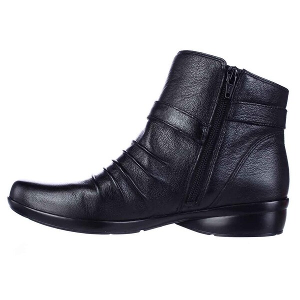 naturalizer cassini