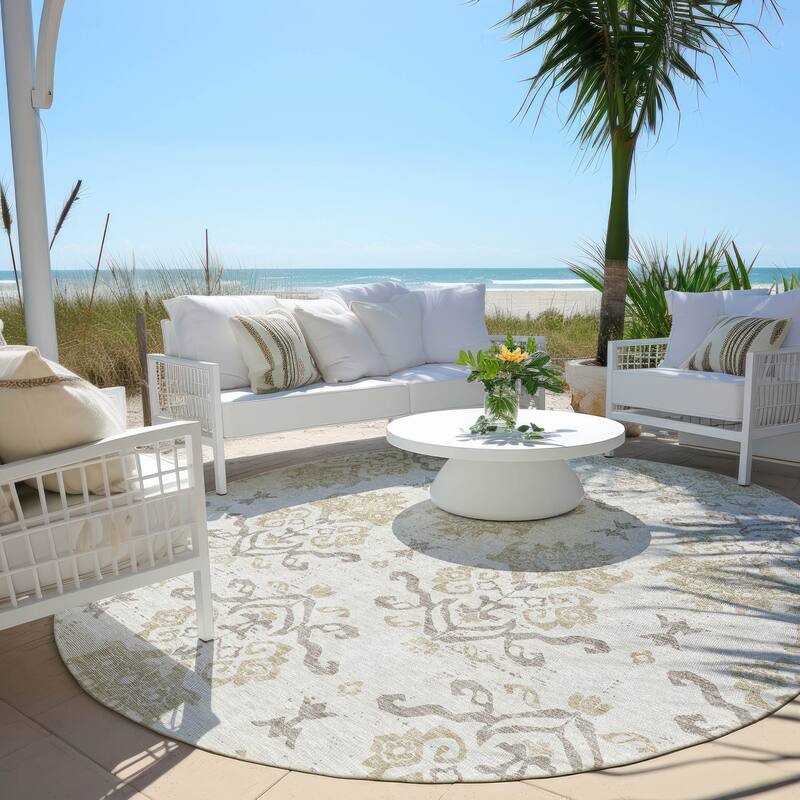 Machine Washable Indoor/ Outdoor Chantille Medallion Damask Rug - Ivory - 8' x 8'