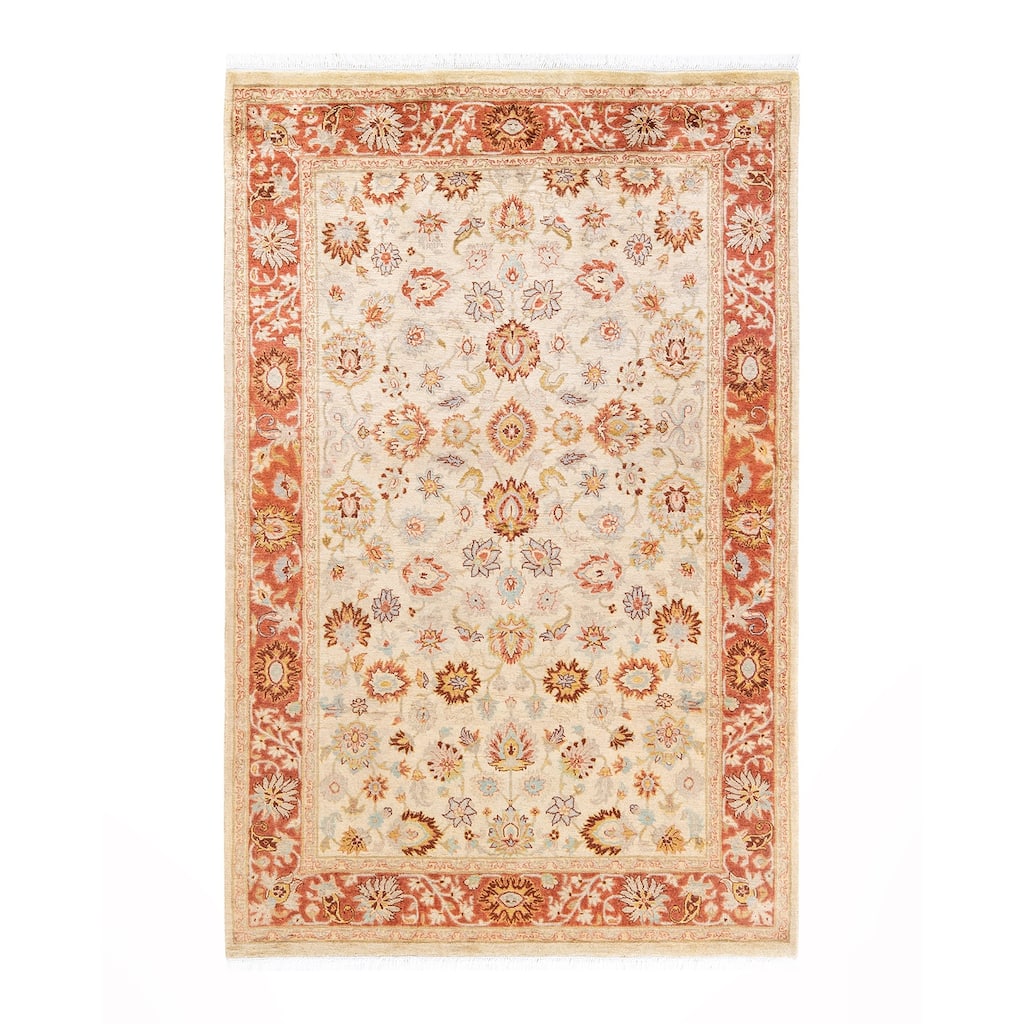 Overton Handknotted Wool Traditional Oriental Ivory Area Rug - 4' x 6'