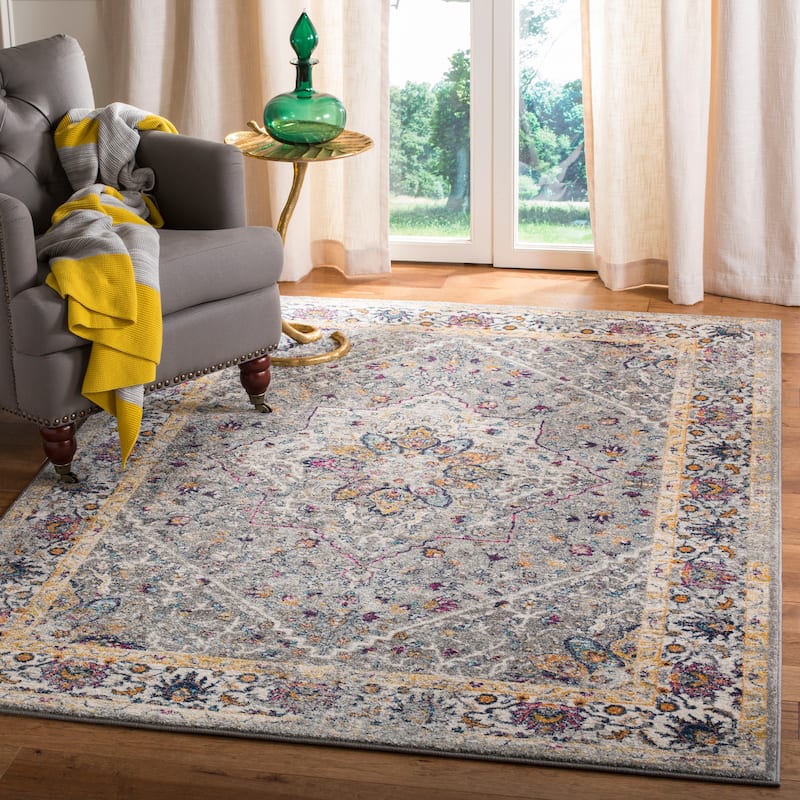 SAFAVIEH Evoke Slavenka Vintage Boho Medallion Rug - 8' x 10' - Grey/Grey