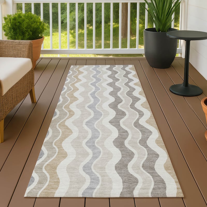 Machine Washable Indoor/ Outdoor Funky Stripe Chantille Rug - Ivory - 2'3" x 7'6"