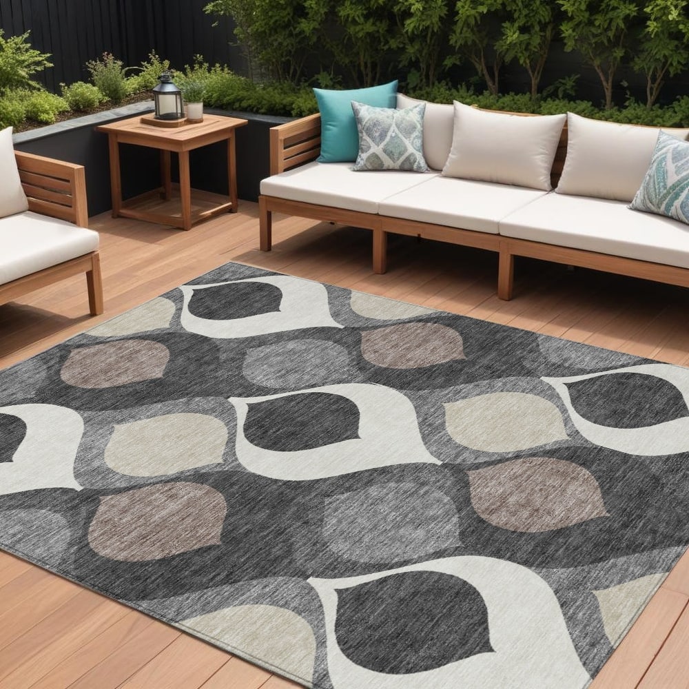 HomeRoots Ogee Transitional Rectangle Outdoor Rug