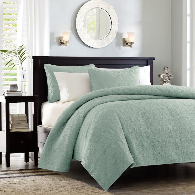 Madison Park Mansfield Reversible Quilt Set
